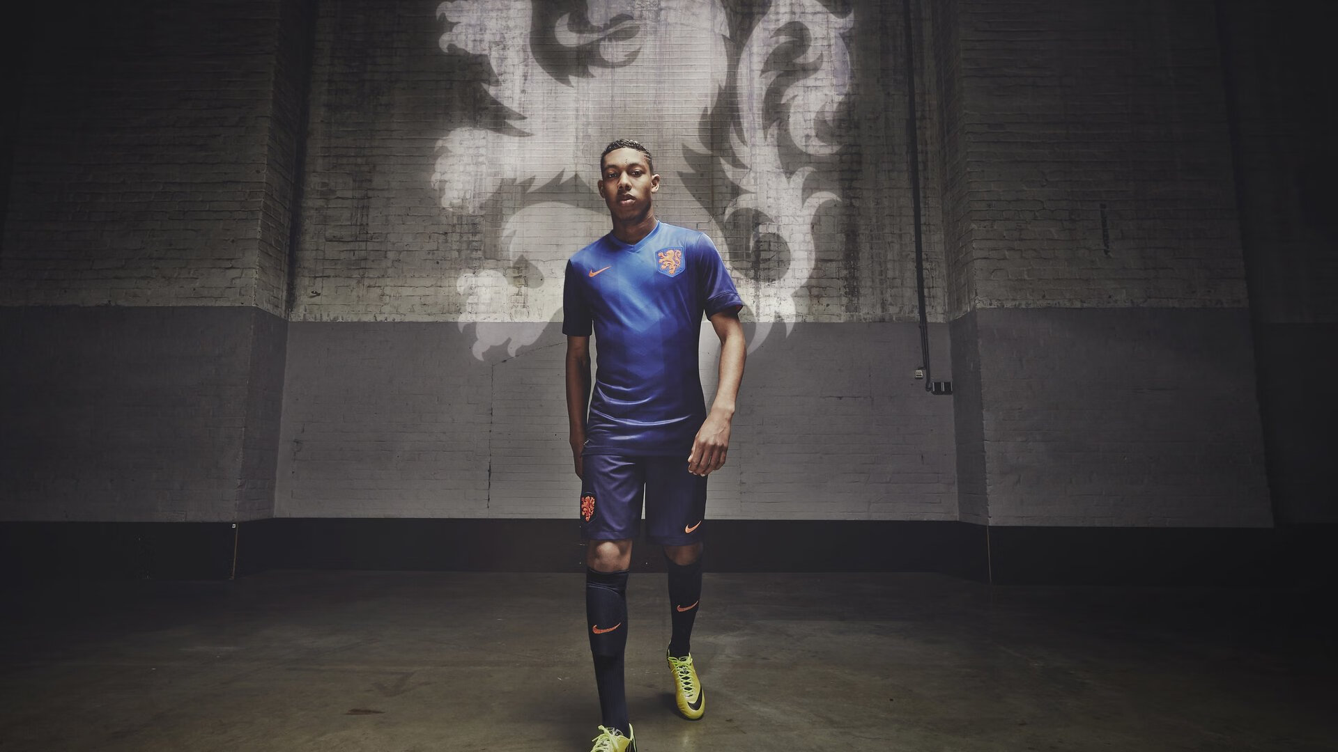 kaiyun sports-意甲球队引入高科技设备提升训练效率，意甲各队训练营