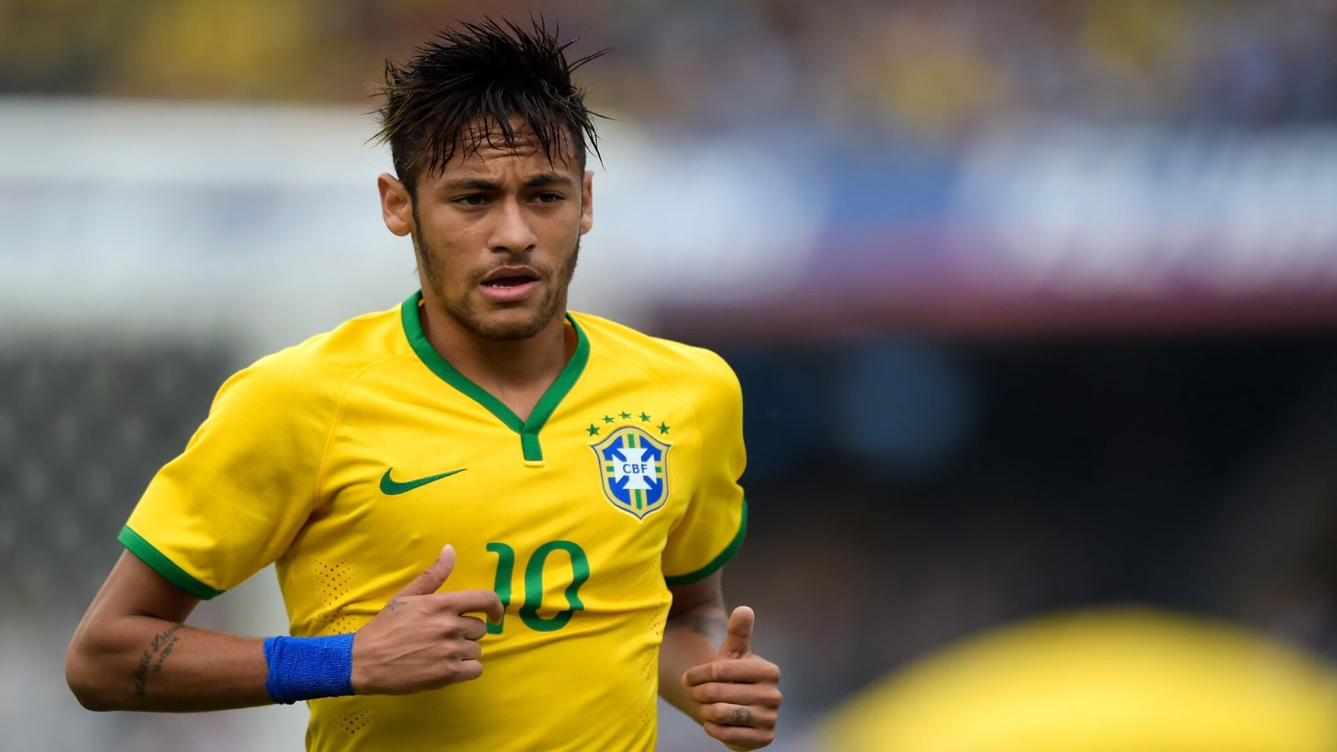 最佳球员：王强凭借关键三分荣获“当日MVP”！